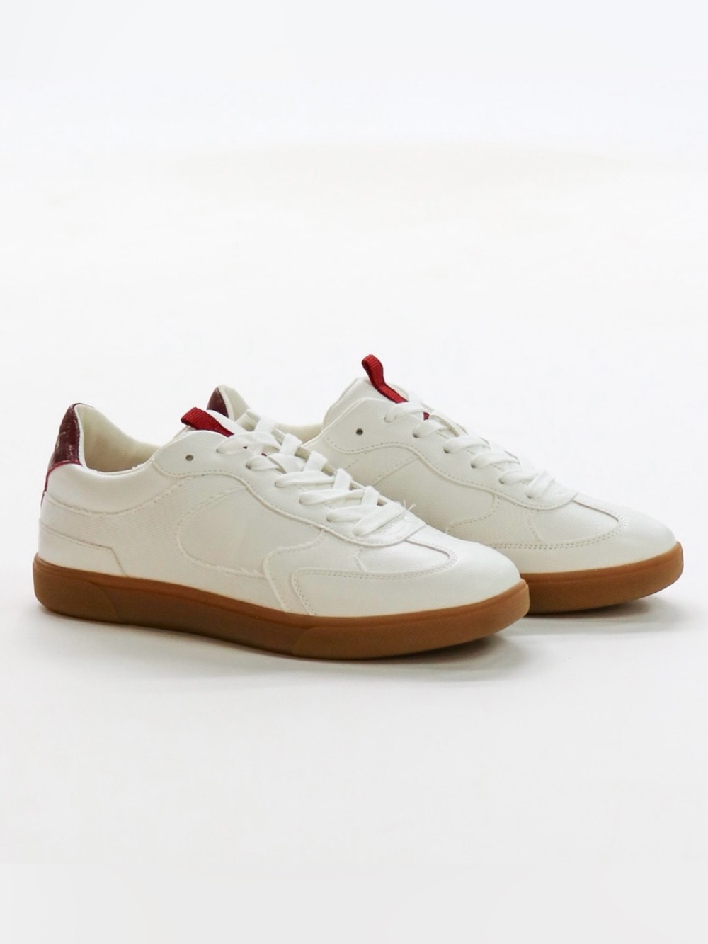 Blowfish Malibu Tastic Lace Up Sneaker - NWOT